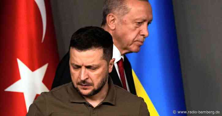 Selenskyj bringt Verteidiger des Azovstal-Werks zurück