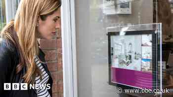 House prices fall at fastest rate in 12 years, says Halifax