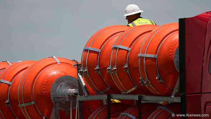 Abbott moves ahead with floating border barriers on Rio Grande despite liberal outrage