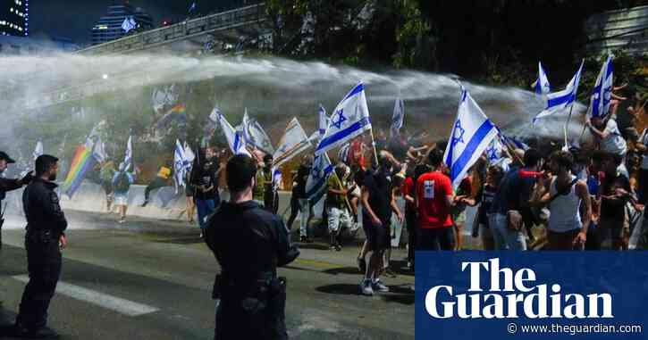 Israeli protests reignite as PM pushes on with justice system overhaul