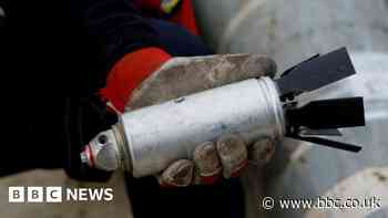 Cluster bombs: Unease grows over US sending cluster bombs to Ukraine