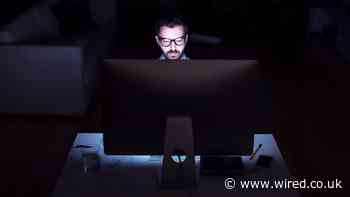 How to Set Up a Home Office That Can Survive a Power Outage