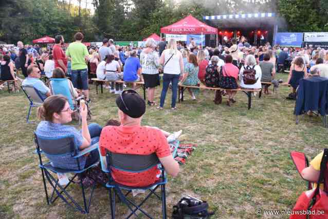 Openbare verlichting rond Stroppen blijft voortaan branden na 23 uur: “Zo kan iedereen veilig naar huis na maandagconcerten”