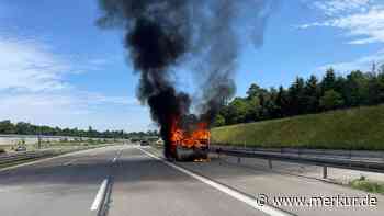 Wohnwagenbrand: Gasflasche explodiert