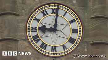 Twitter: The town clock that only chimes on social media