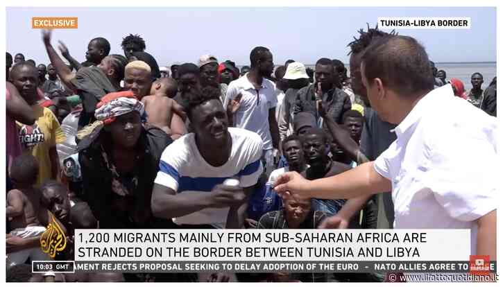Migliaia di migranti abbandonati dalla Tunisia al confine con la Libia senza acqua né cibo. Tunisi: “Ci pensi la comunità internazionale”