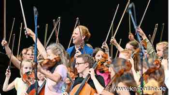 Konzert im SHMF: Daniel Hope und die gezähmten 110 Streicher in Kiel