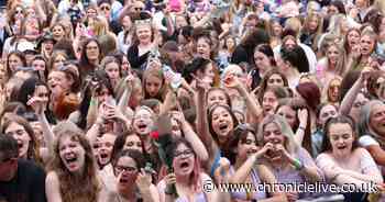 46 pictures from South Tyneside Festival as fans gather to watch The Vamps