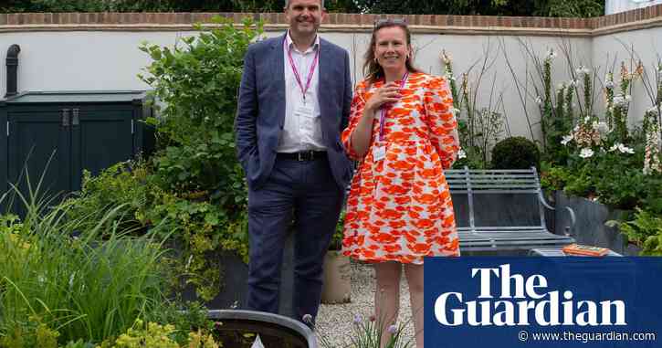 ‘Let them garden’: call for landlords to help tenants and wildlife flourish