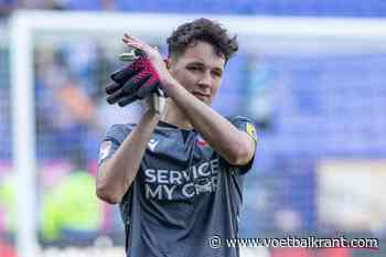 🎥 Verbruggen en Butez kwamen niet: is deze goalie met prachtreddingen de nieuwe man voor Kompany?