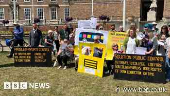 Bus franchising petition launched following cuts