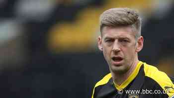Barnsley: Jon Stead and Martin Devaney named as assistants to head coach Neill Collins