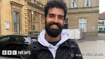 Ticket office closure plans split public opinion