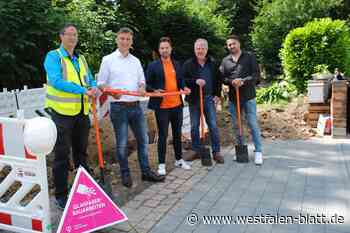 Erster Spatenstich am Kaitenweg in Vlotho