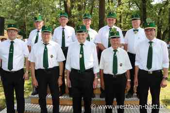 Ostenländer Schützen ehren in Delbrück langjährige Mitglieder