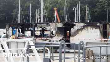 Penryn cafe destroyed by fire as smoke covers roads