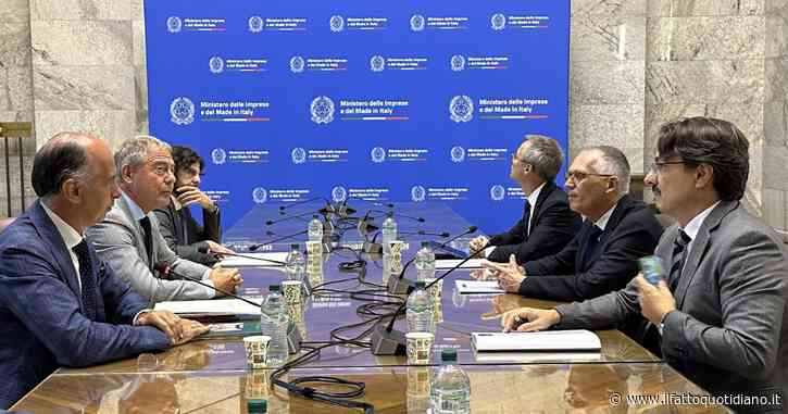 Urso incontra Tavares: “Rilancio produzione è un obiettivo condiviso”. Ma Stellantis mette in chiaro: “Servono incentivi per l’elettrico”