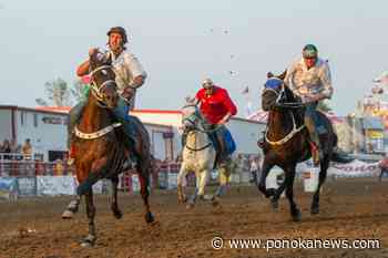 Ethan Motowylo has a good ride at Ponoka Stampede