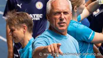 Auf der Suche nach Bällen und Spielern