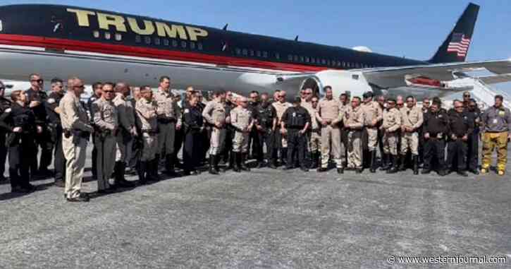 Dozens of Law Enforcement Officers Move Between Trump and His Plane Shortly Before Takeoff - Watch What Happens Next