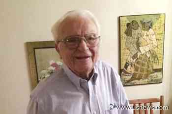 Longtime AP Pentagon Reporter Fred Hoffman, Who Was Lauded for His Vietnam Coverage, Dies at 100