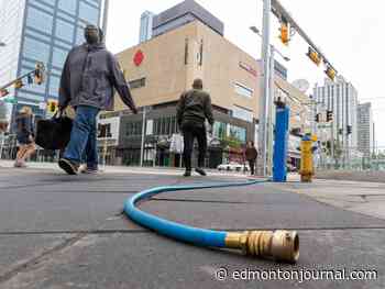 'Heartless': Edmonton's removal of two public water fountains during heat wave harmful, says advocate