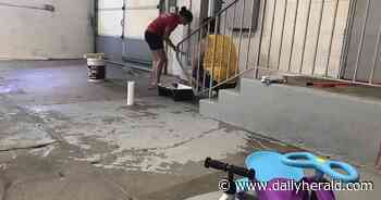 Libertyville mom's playdate group expands into business venture