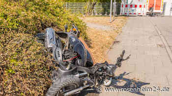 Roller prallt mit BMW zusammen: Mann schwer verletzt