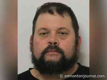 Alberta RCMP seek suspect in rural home arson in Strathcona County