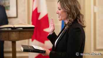 Alberta environment minister's mandate letter lacks commitment to cut emissions, critics say