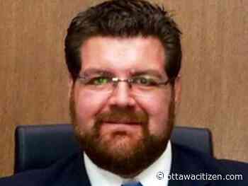 Ottawa paralegal who killed teen back in business