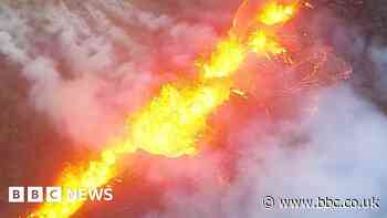 Iceland volcano: Lava bursts through ground after intense earthquakes