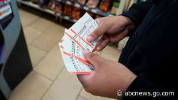 Powerball jackpot jumps to $725 million
