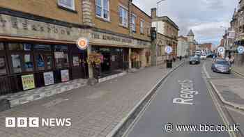 Man arrested after two hurt in Kingswood pub crash