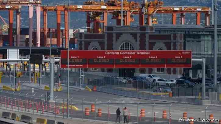 B.C. port strike could end pending approval of terms set by federal mediator