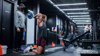 Weightlifting has many health benefits and it's easy to get started, researchers say