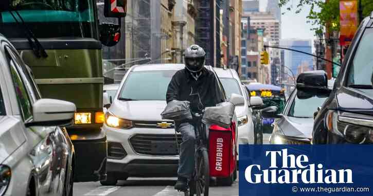 Tech companies block wage increase for New York City delivery workers