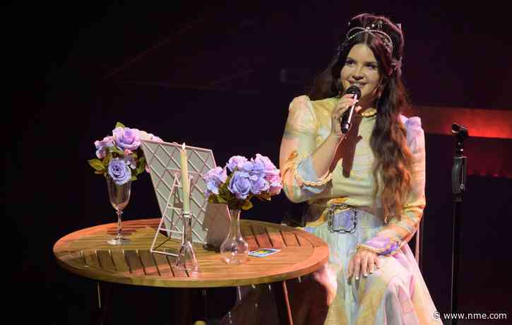 Lana Del Rey admits to “seriously considering quitting” music after feelings of failure