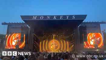 Arctic Monkeys' Sheffield gigs provide £4m boost to city economy