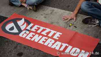 Klimaaktivist bei Protest von Lkw angefahren