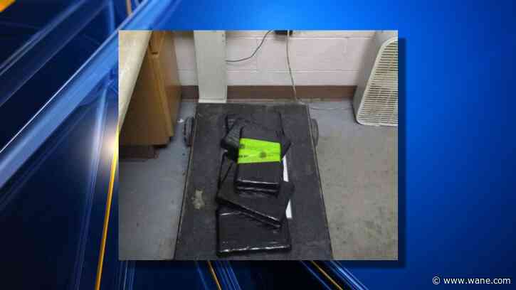 Woman attempts to smuggle cocaine with two juveniles in vehicle, El Paso CBP says