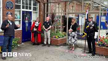 Bridlington World War Two railway hero honoured with blue plaque