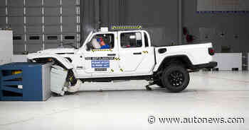 Bigger isn't always better, IIHS says