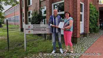 Realschule Rühen verabschiedet Konrektor Holger Striezel