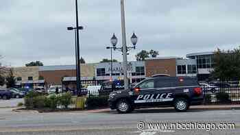 Shooting reported at Mariano's store in Evergreen Park, officials say