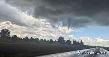 Tornado confirmed in Ottawa, police ask residents to take cover