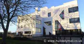 Man who sparked security alert at Hull's Endike primary school is jailed