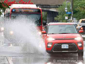 LIVE UPDATES: Tornado touches down in Barrhaven Thursday, approximately 50 houses affected
