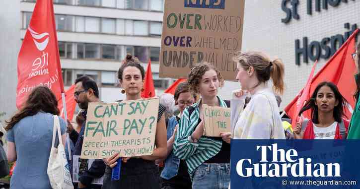 Rishi Sunak driving doctors out of NHS with pay offer, say union leaders