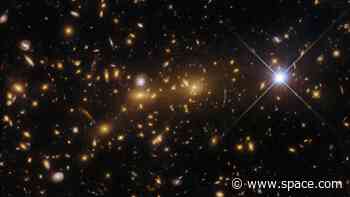 Hubble telescope captures the making of a 'cosmic monster' (photo)